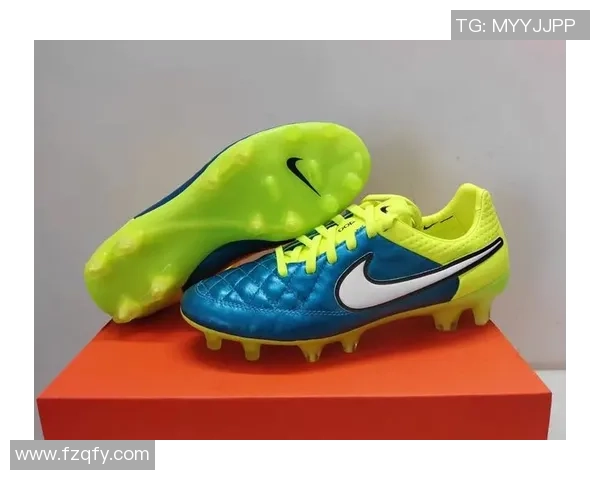 2025年热门足球鞋排行榜盘点 球星推荐与性能分析