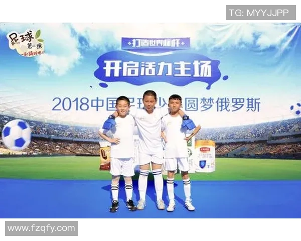 有爱心的足球明星们传递正能量助力慈善事业的感人故事